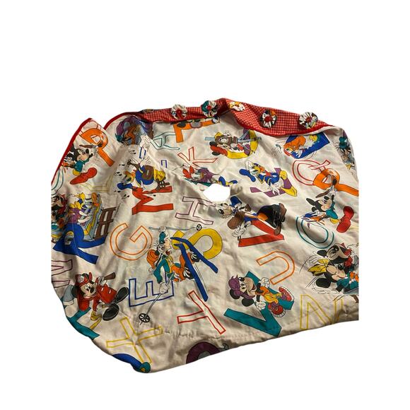 Vintagecore Handmade Disney Character Tree Skirt Patchwork Red 48" - Picture 7 of 7